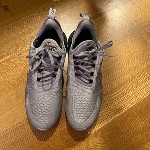 Nike Air Max 270 Men’s size 9.5